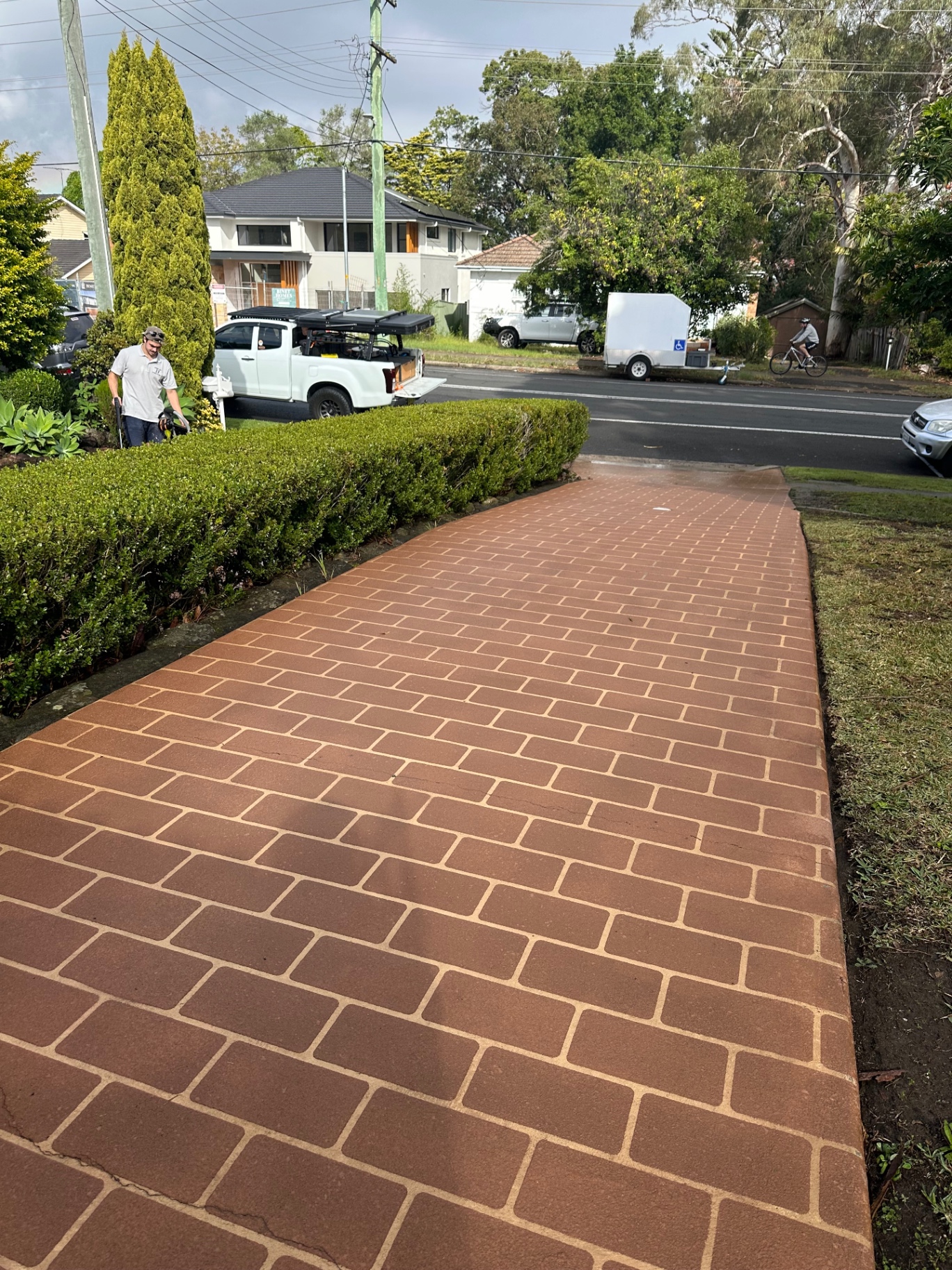 Brick driveway pressure wash, Hills District — after